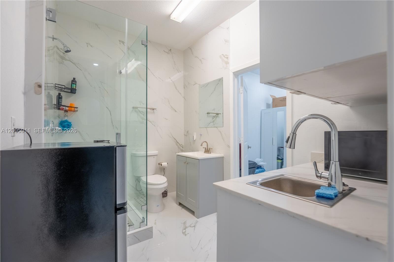 A12005911 Property Photo 27