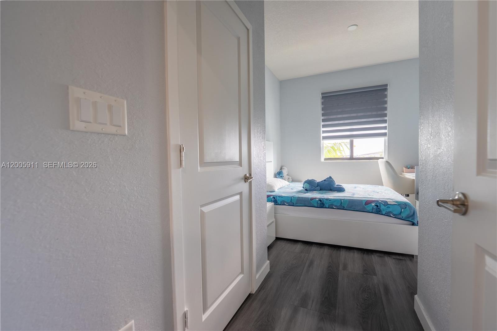 A12005911 Property Photo 38