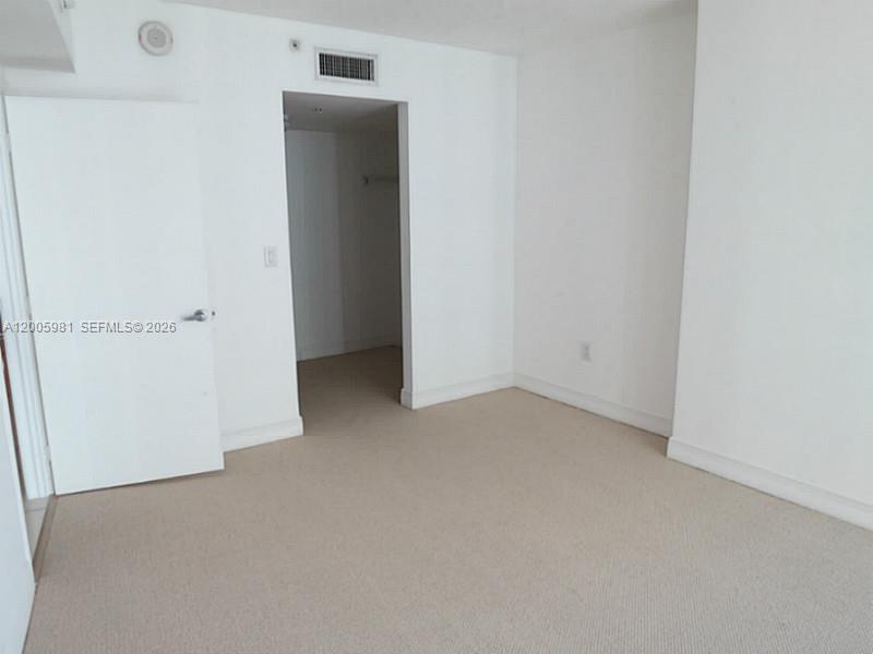 1750 N Bayshore Drive 2909 Property Photo 9