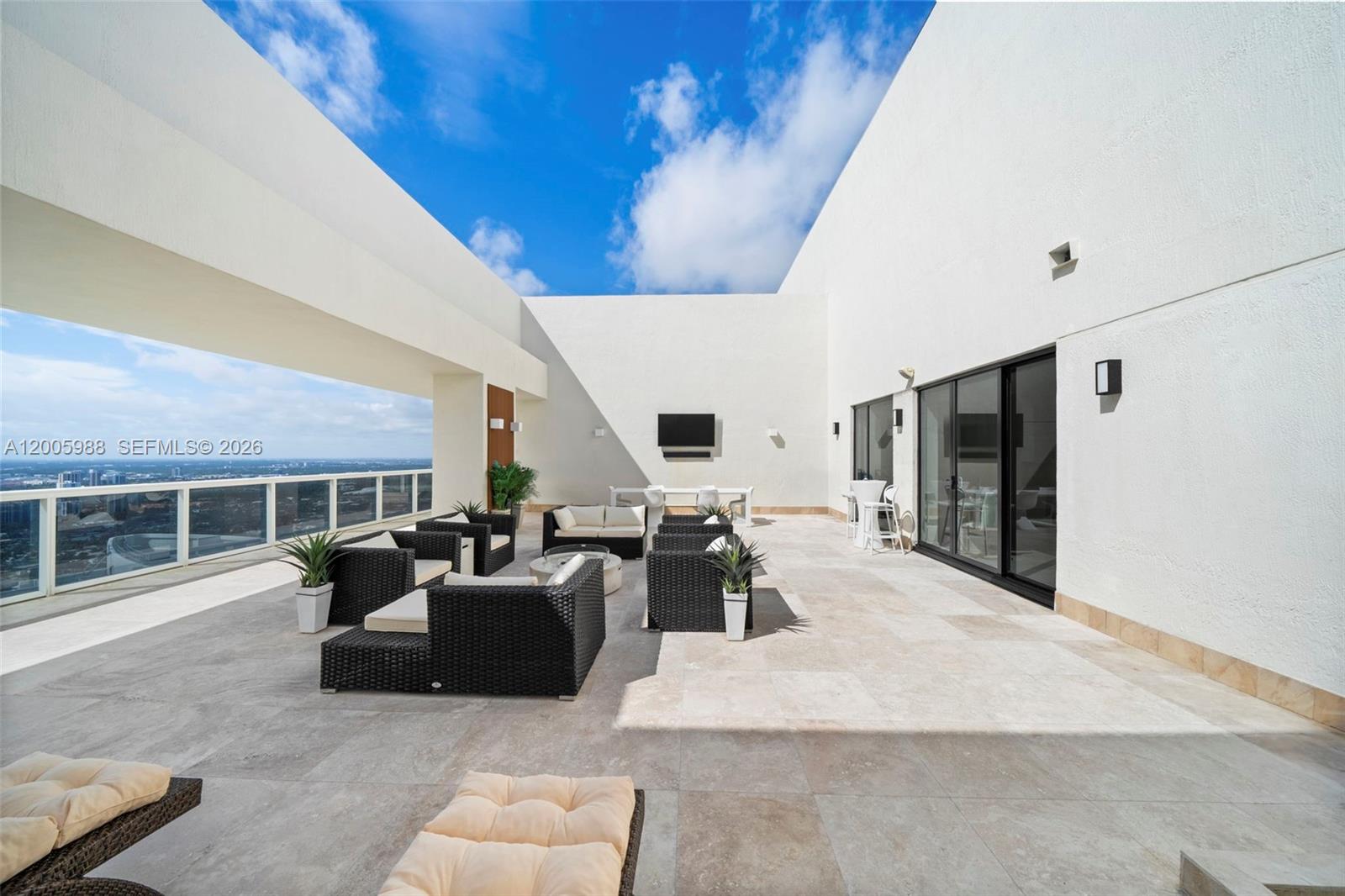 1830 S Ocean Drive 5103 Property Photo 14
