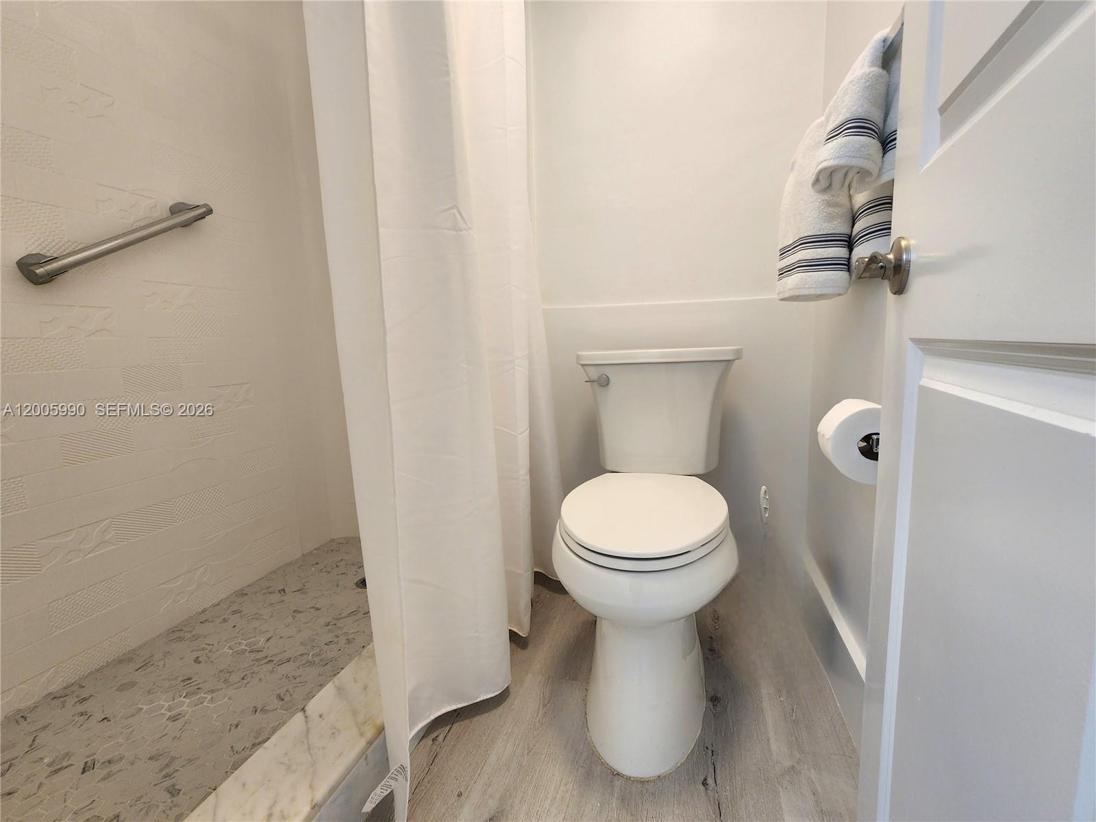 3505 S Ocean Drive 209 Property Photo 12