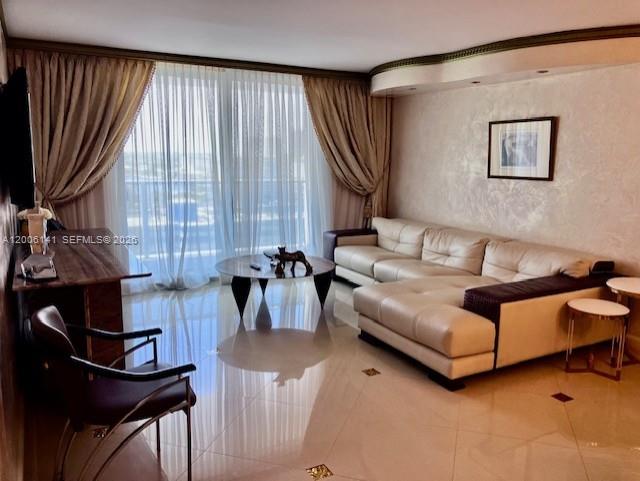 1904 S Ocean Drive 1707 Property Photo 9