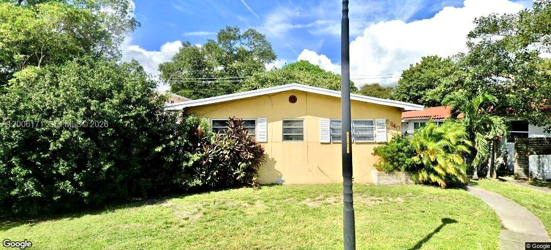 A12006171 Property Photo 3