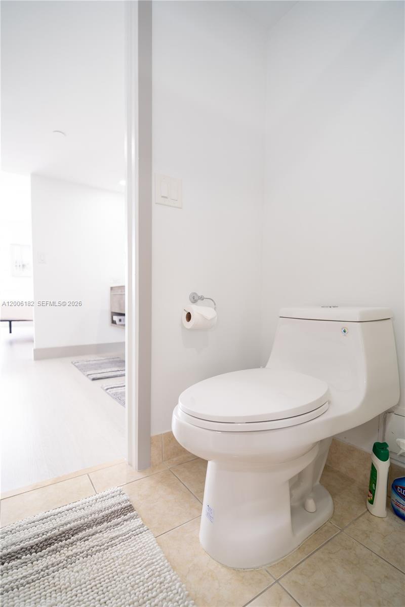 19707 Turnberry Way 18c Property Photo 48