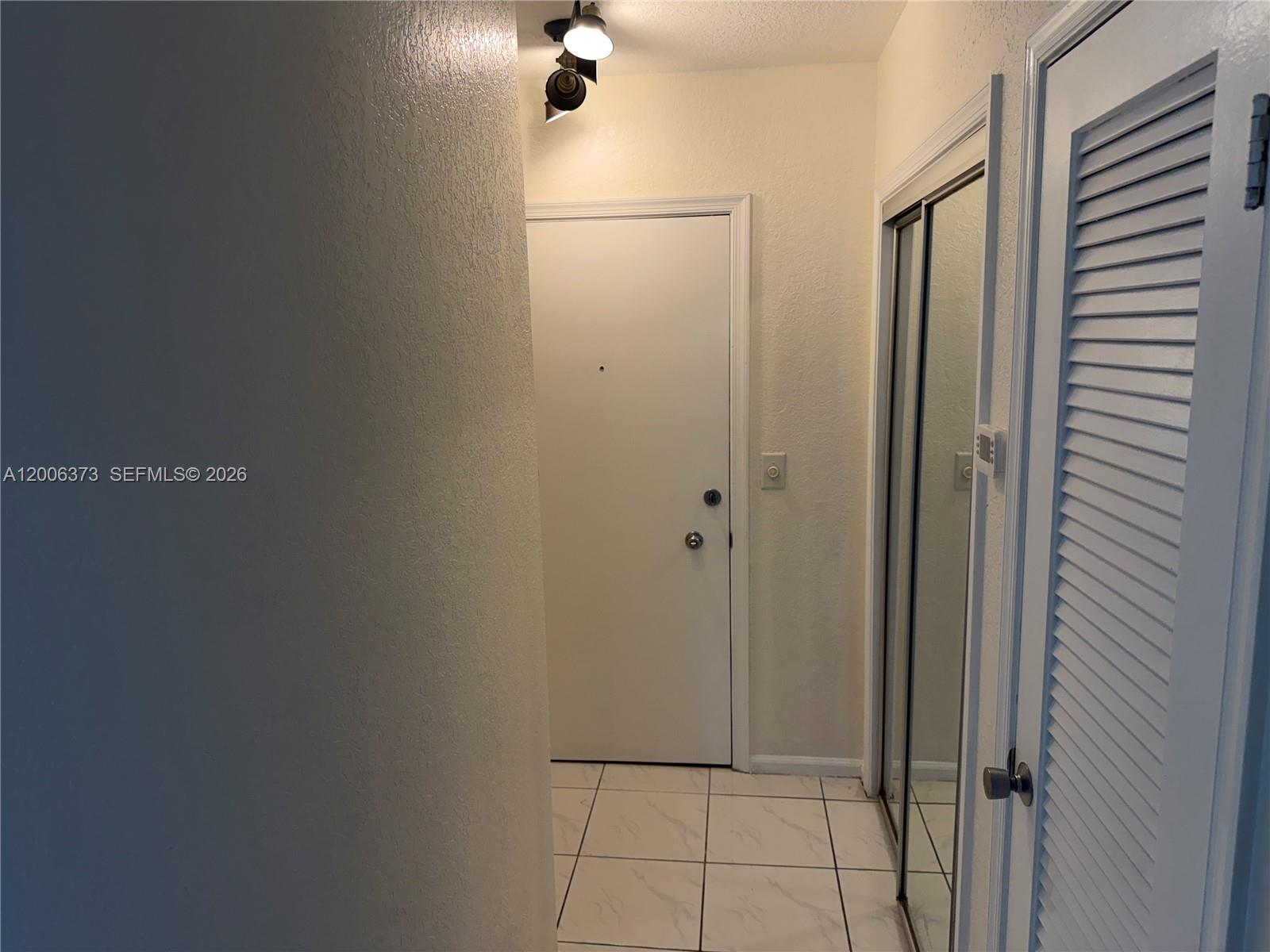 2200 Ne 66th Street 1426 Property Photo 22