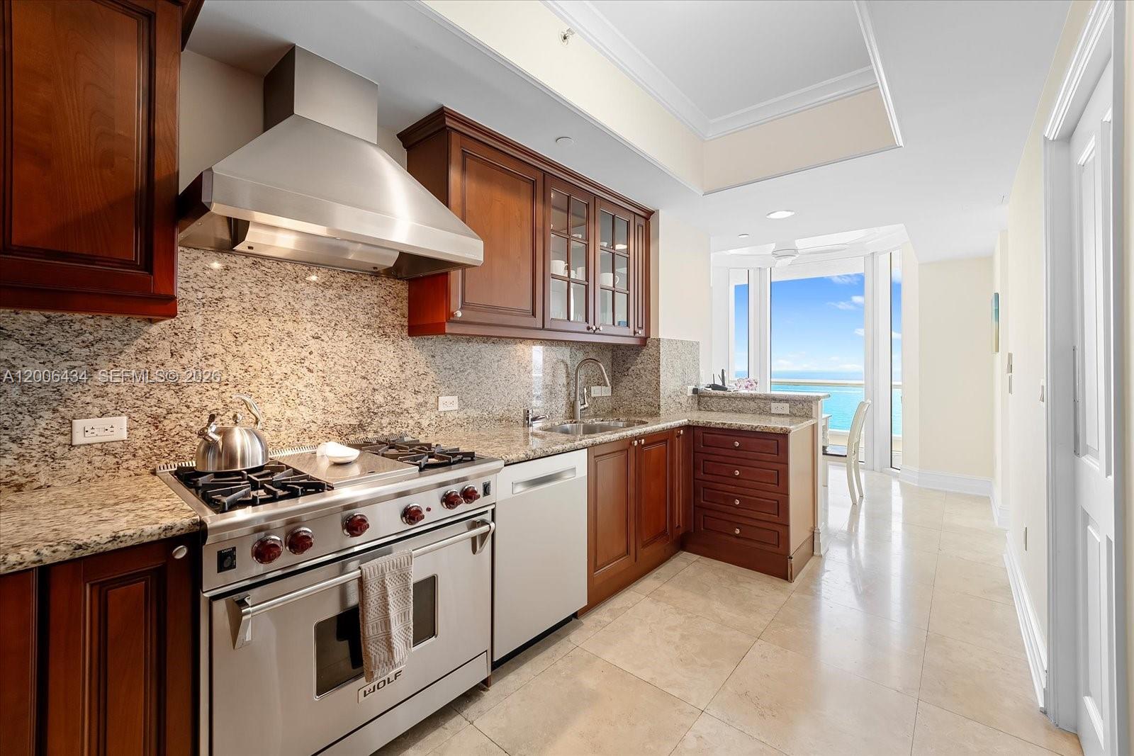 17875 Collins Avenue 2702 Property Photo 8