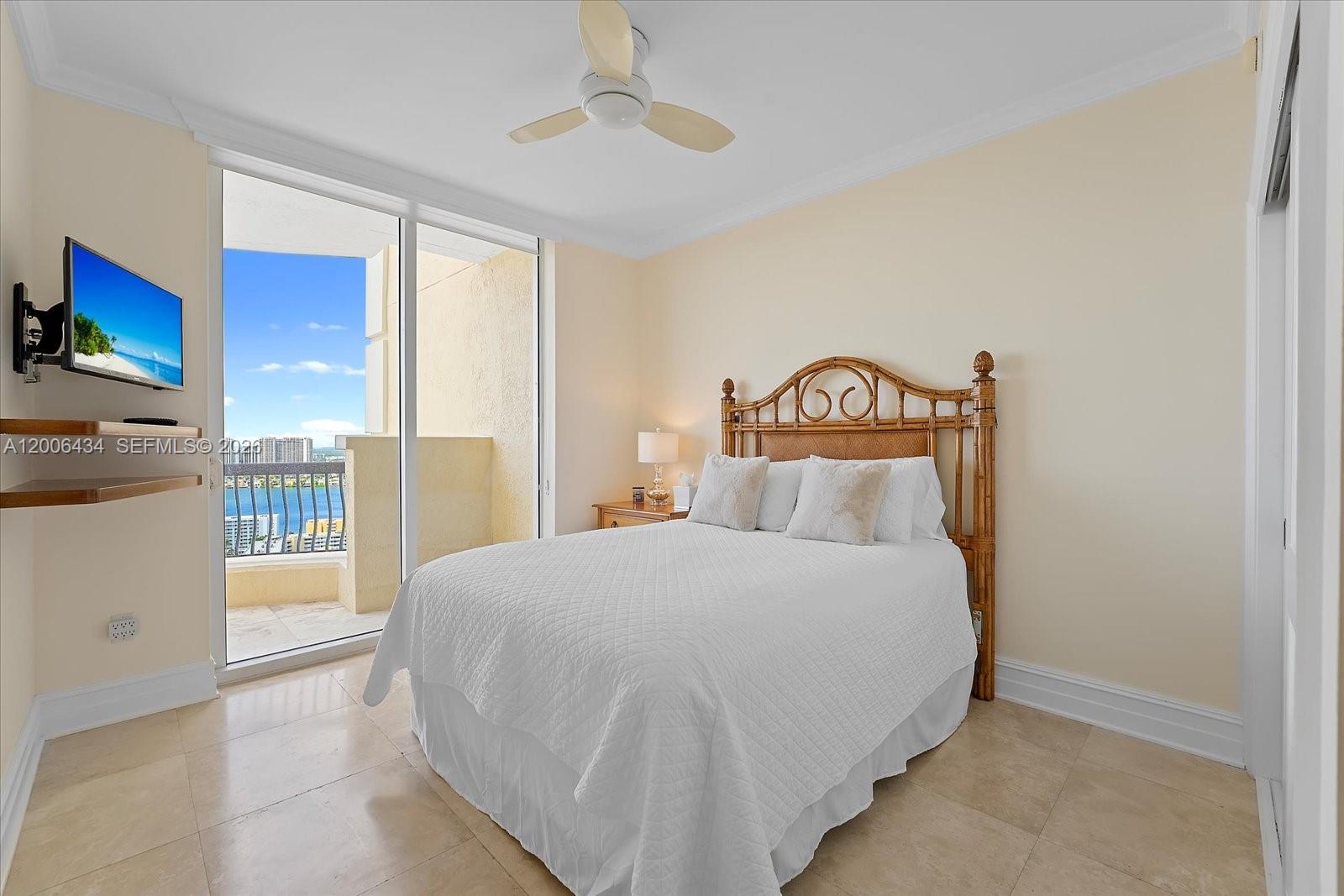 17875 Collins Avenue 2702 Property Photo 18