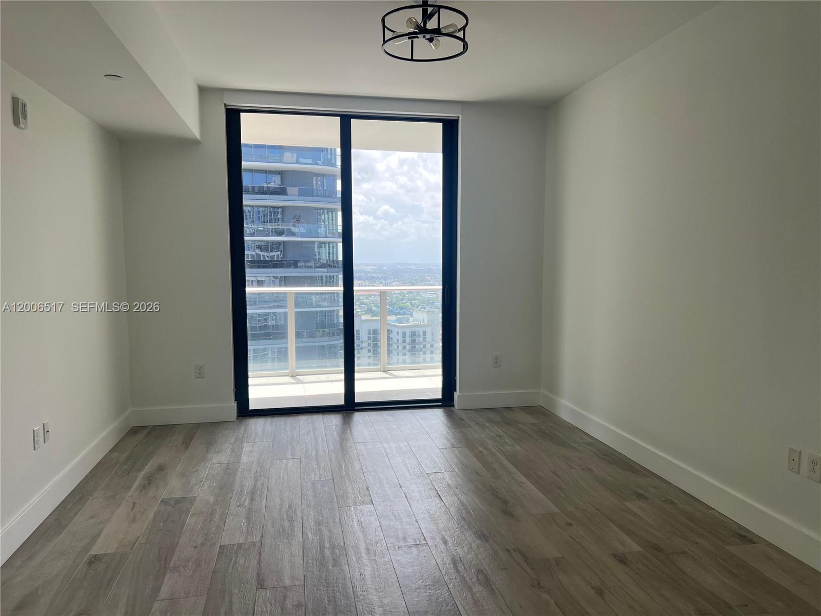 1010 Brickell Avenue 4609 Property Photo 5