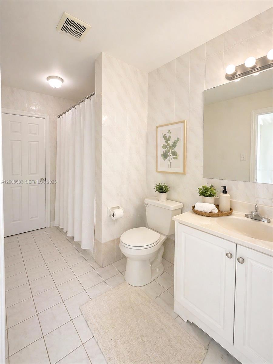 3896 Nw 207 Street 1 Property Photo 11