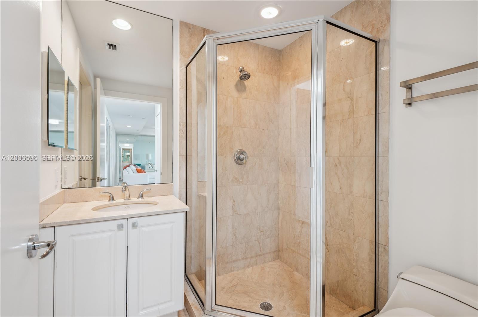 747 Crandon Boulevard Ph10 Property Photo 13