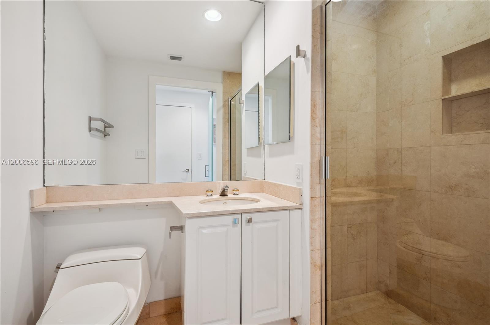 747 Crandon Boulevard Ph10 Property Photo 15