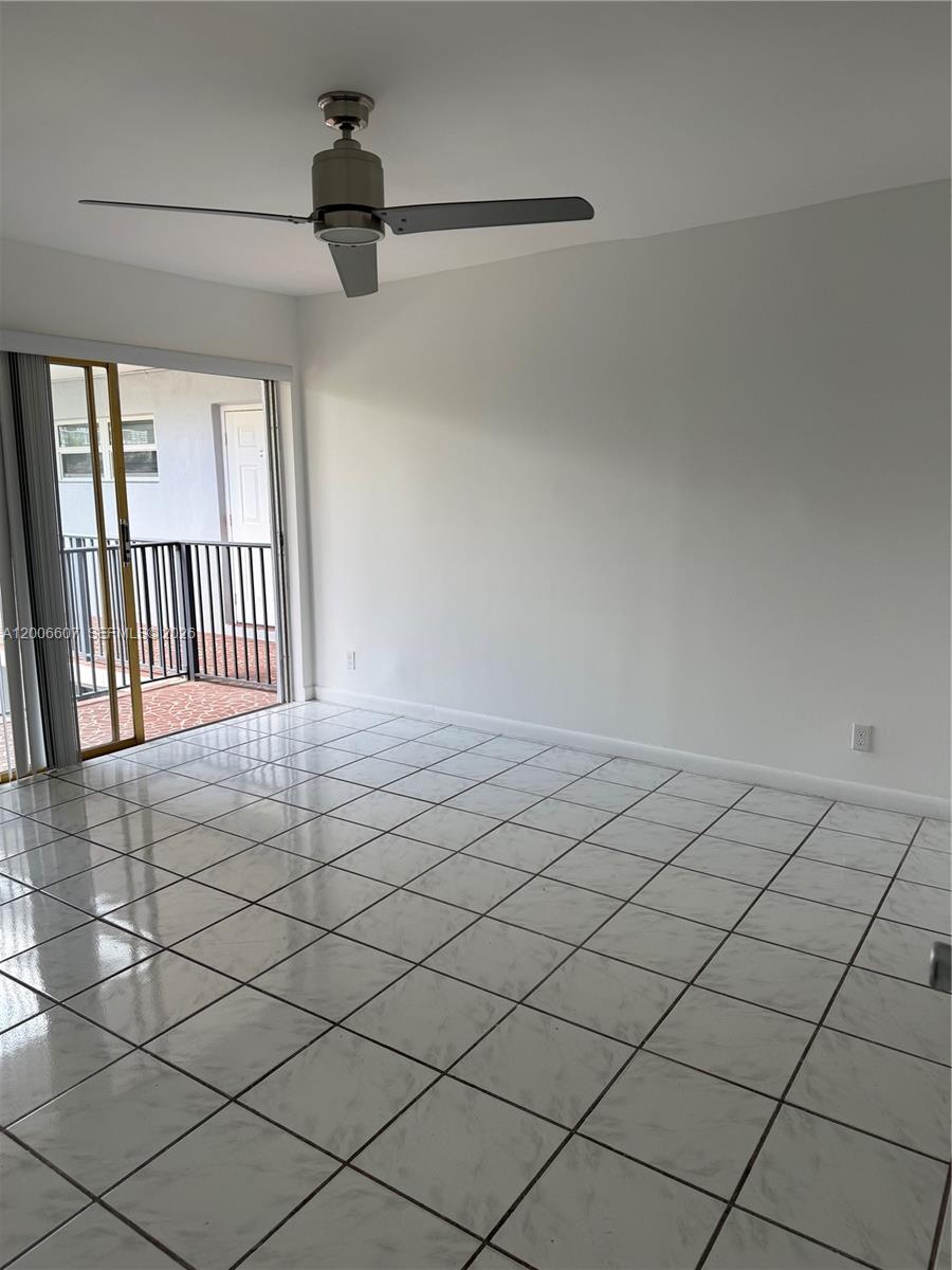 2600 S Ocean Drive S306 Property Photo 6