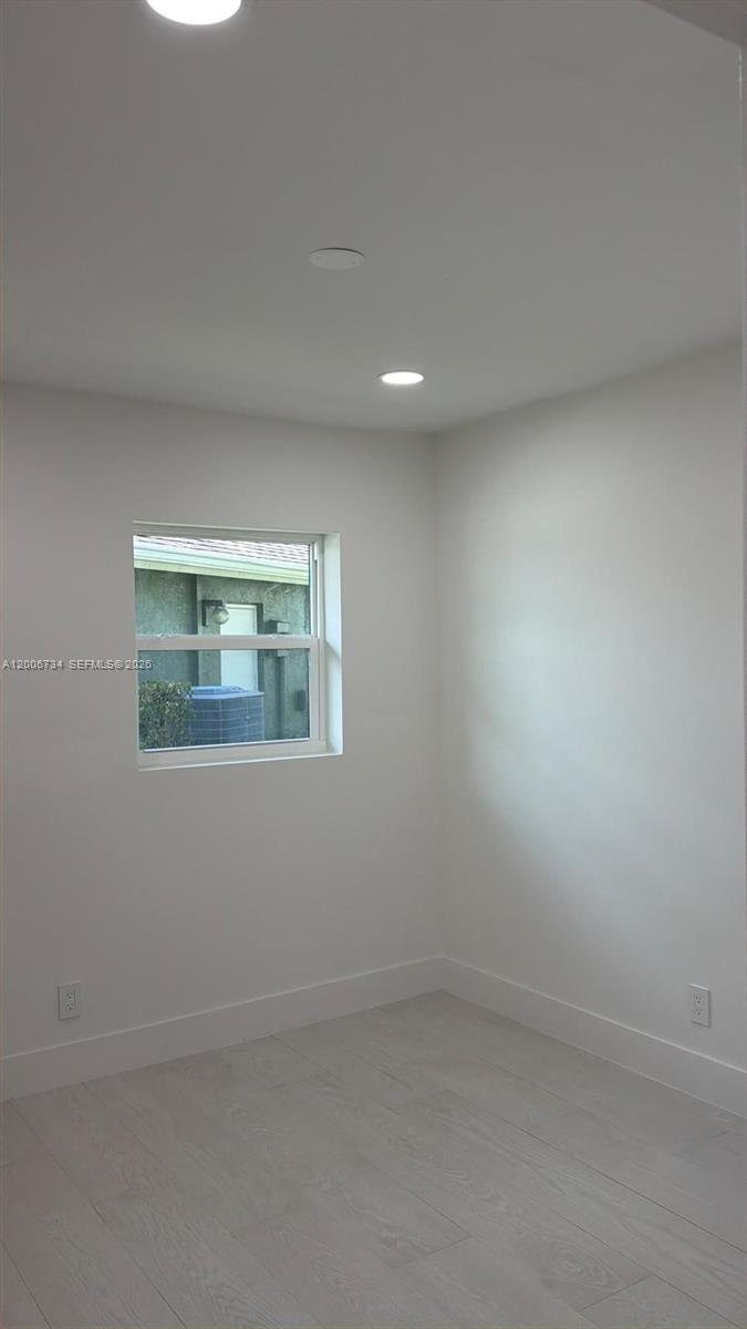 7917 Chula Vista Crescent Property Photo 28