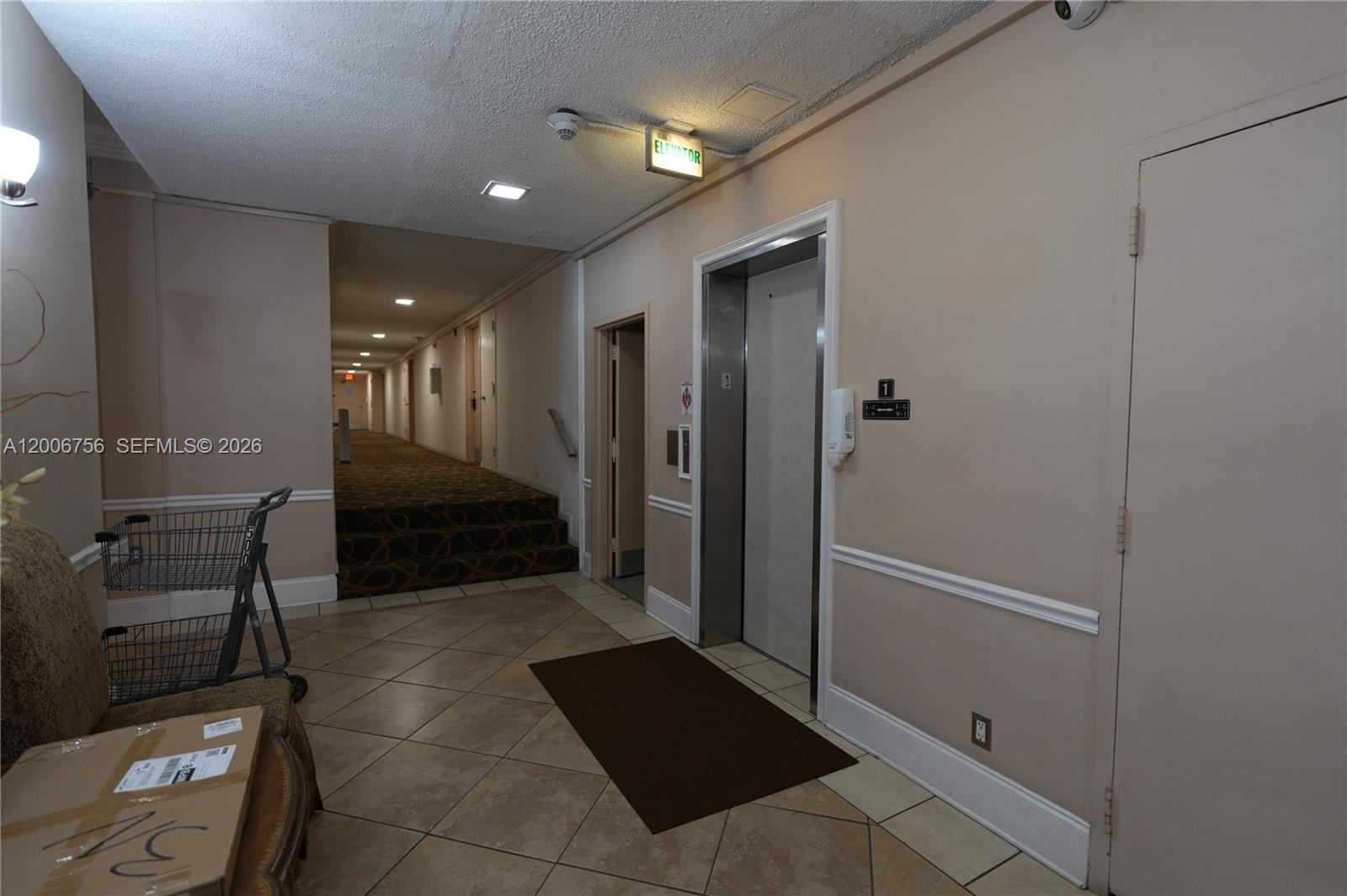 500 Executive Center Drive 1j Property Photo 24