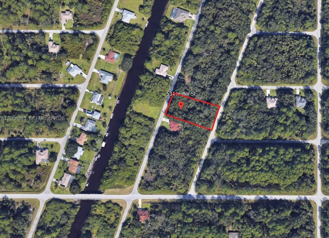 534 Hoffer Property Photo 3