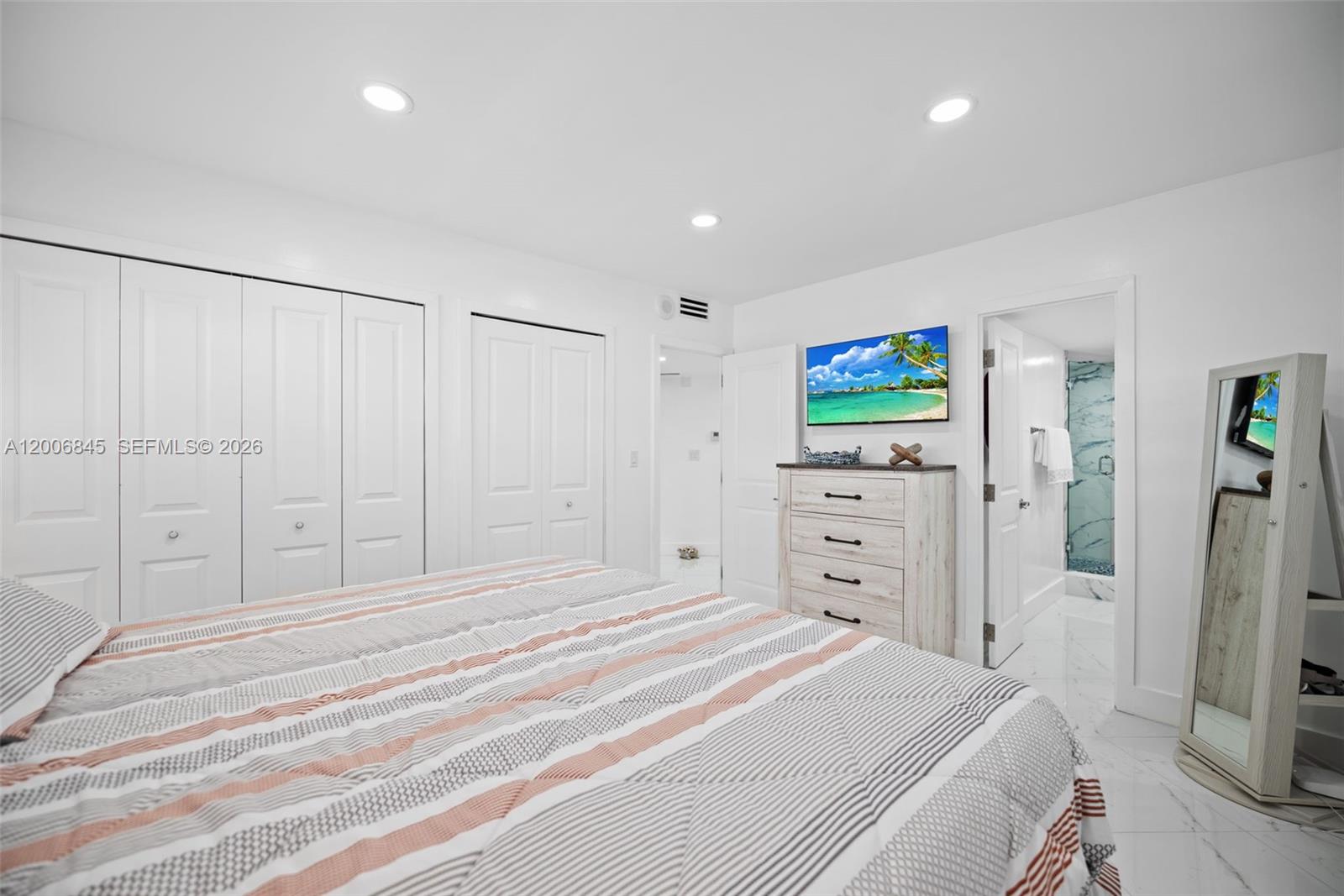 710 N Ocean Boulevard 1010 Property Photo 14