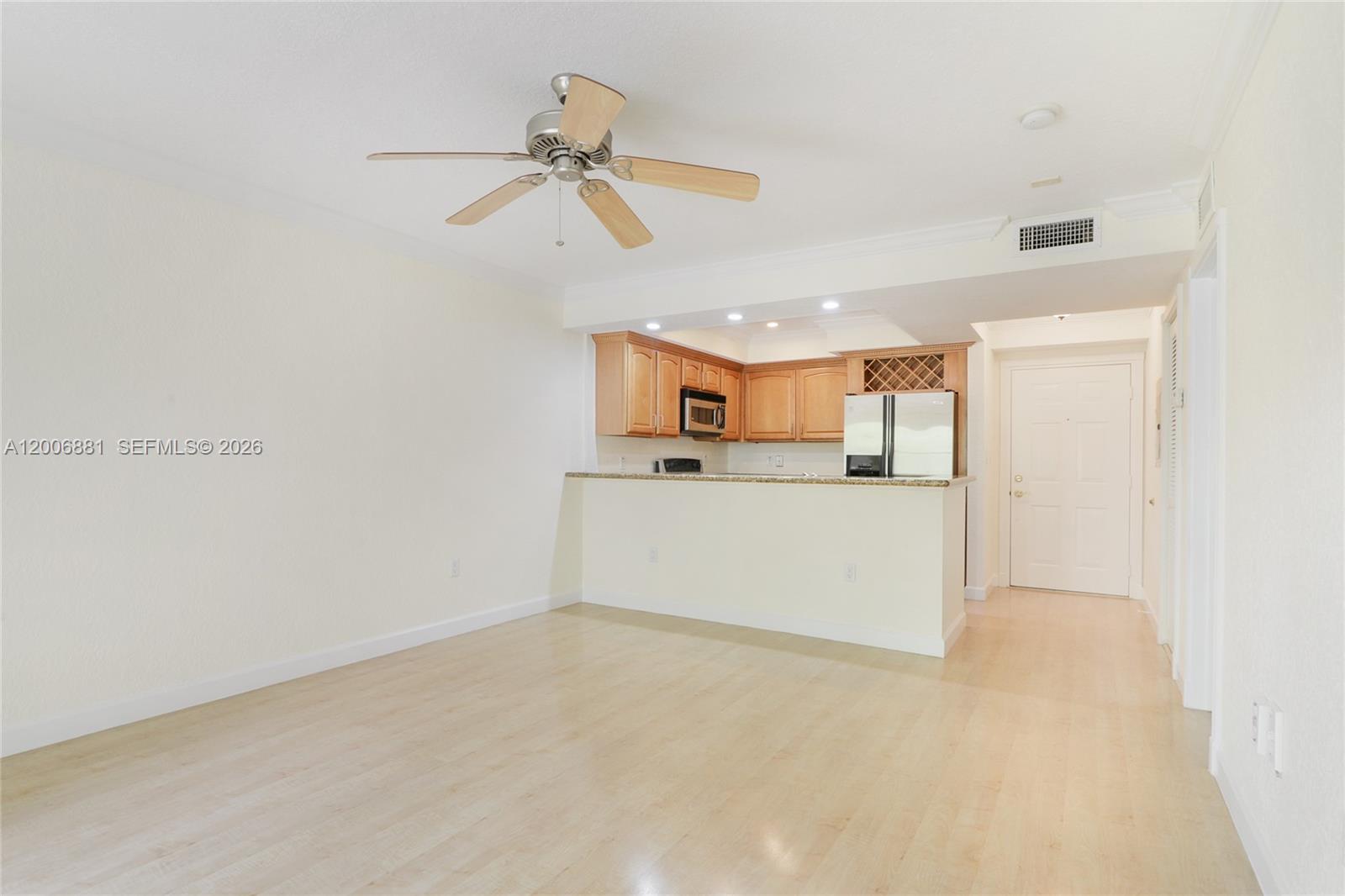 150 Ne 15th Avenue 235 Property Photo 8