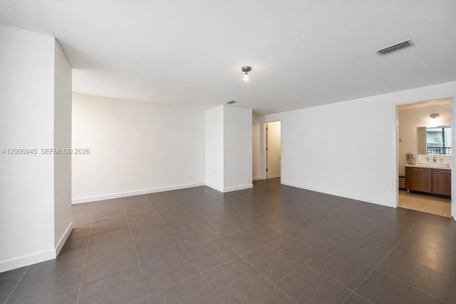 3301 Ne 1st Avenue M0308 Property Photo 8