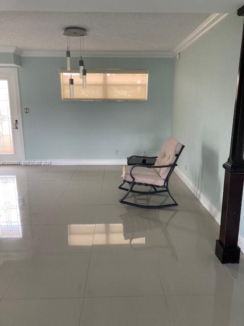 361 S Hollybrook Drive 205 Property Photo 5