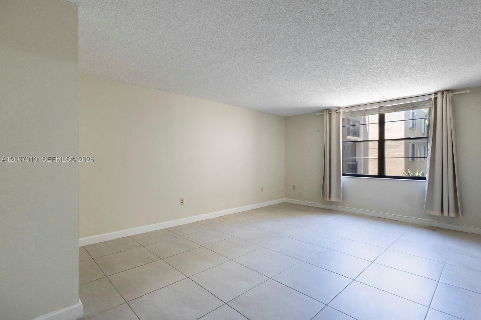 10855 Sw 112th Avenue 211 Property Photo 10