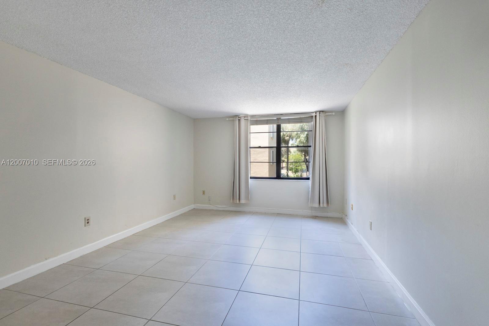 10855 Sw 112th Avenue 211 Property Photo 12