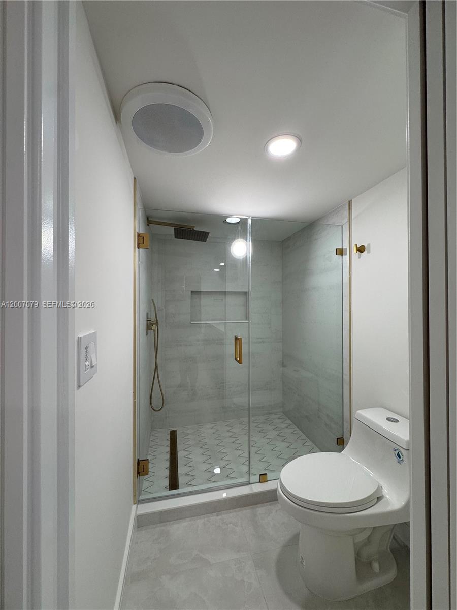 3410 Galt Ocean Drive 901n Property Photo 7