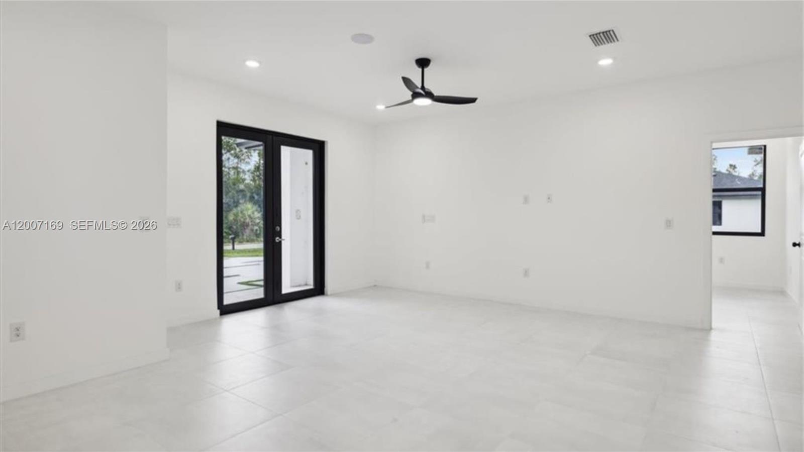 1006 Hamilton Property Photo 9