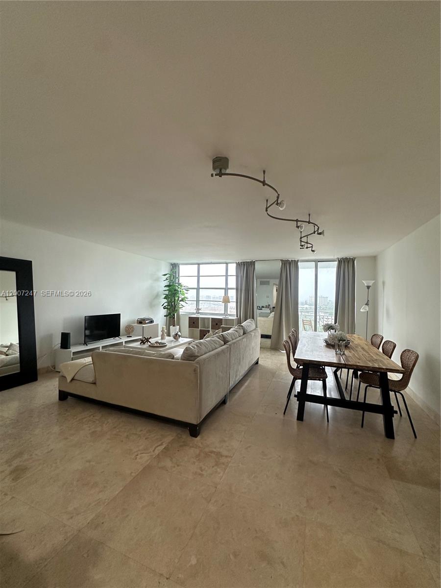 2100 Sans Souci Boulevard B811
