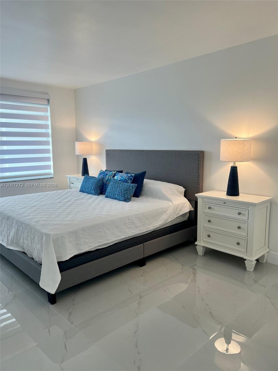 155 Ocean Lane Drive 1011 Property Photo 31