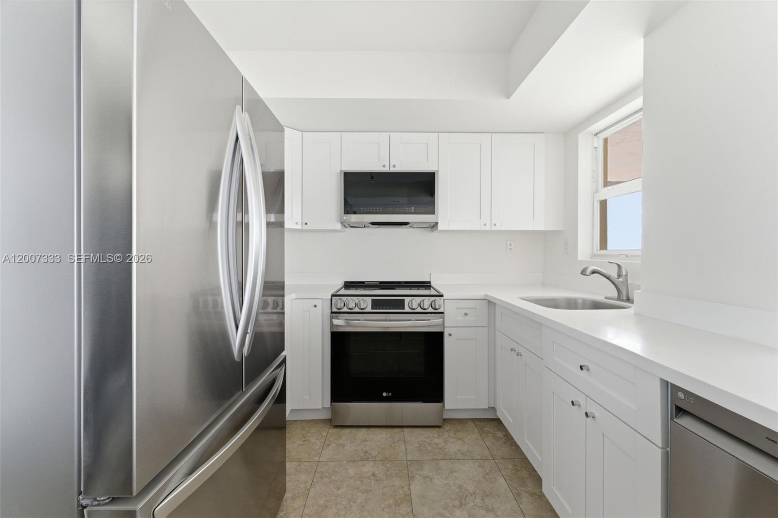 2000 Ne 135th Street Ph Property Photo 10