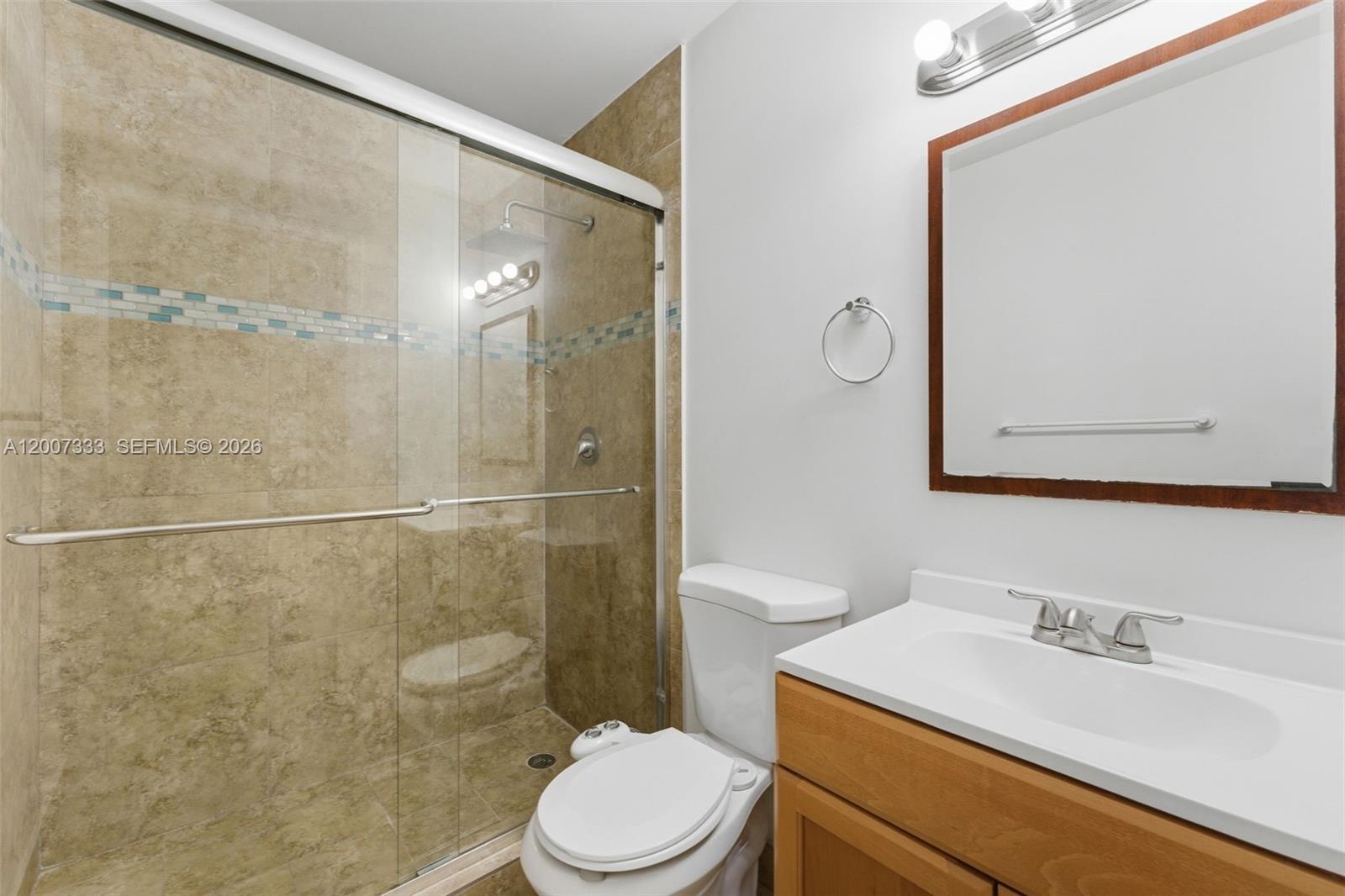 2000 Ne 135th Street Ph Property Photo 25