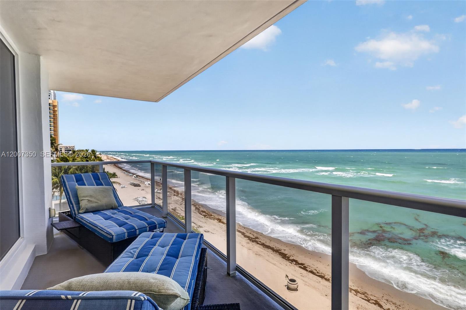 2751 S Ocean Drive 504s Property Photo 2