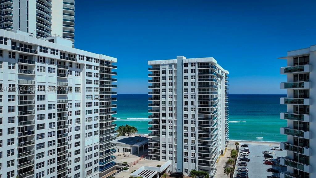 2751 S Ocean Drive 504s Property Photo 6