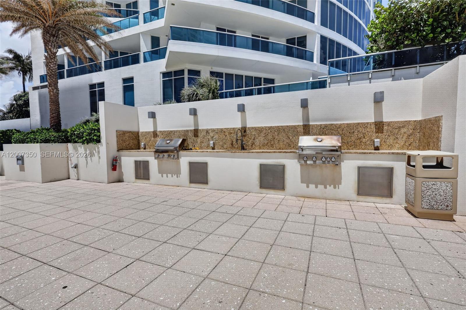 2751 S Ocean Drive 504s Property Photo 48