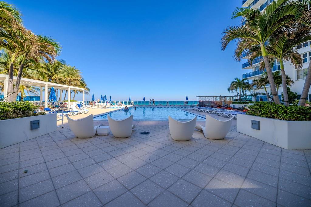 2751 S Ocean Drive 504s Property Photo 67