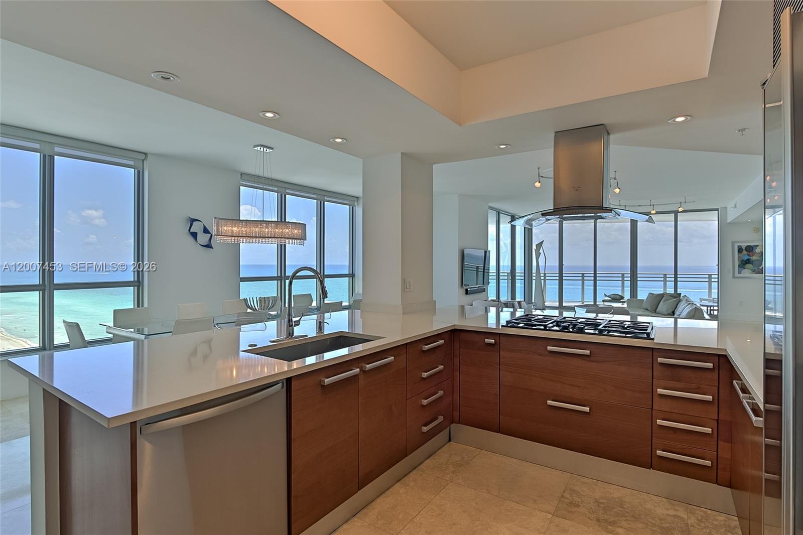 3535 S Ocean Drive 2002 Property Photo 11