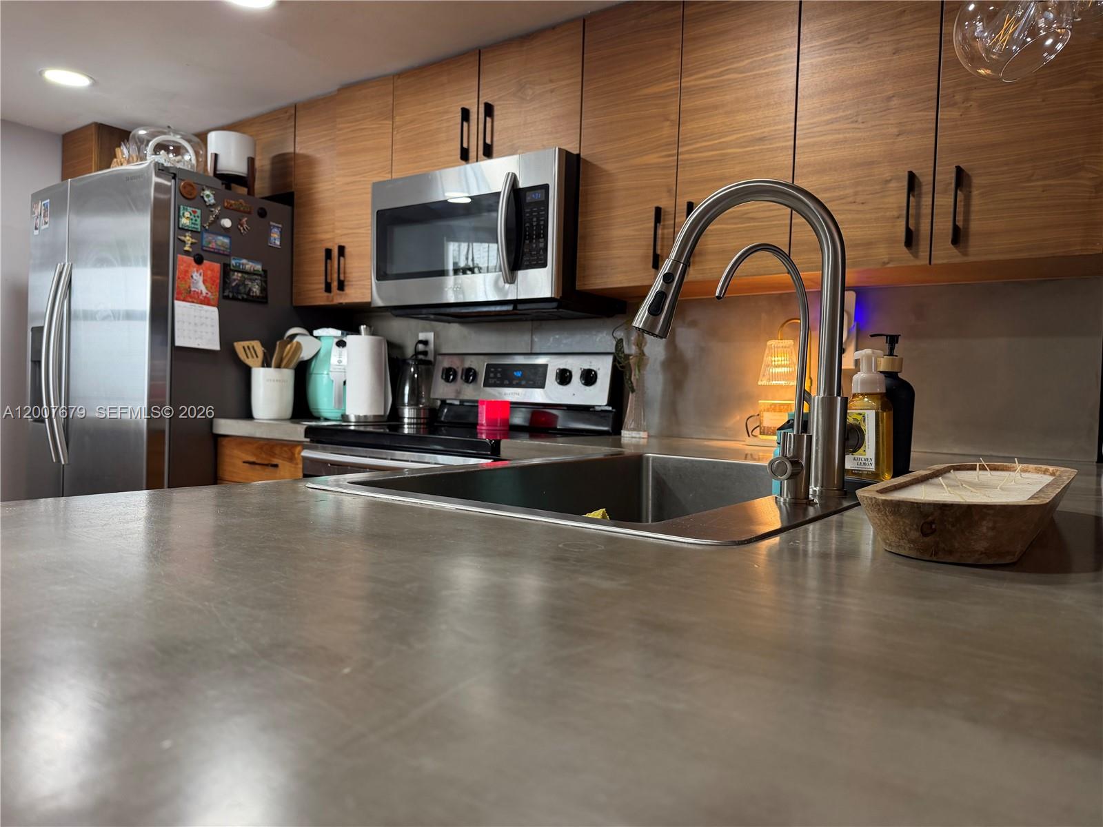 A12007679 Property Photo 1