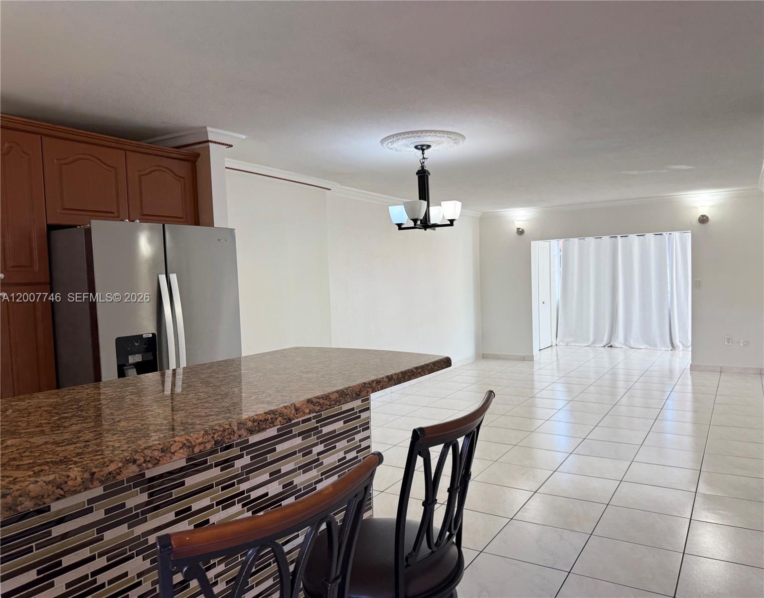 1850 W 56th Street 2404 Property Photo 2