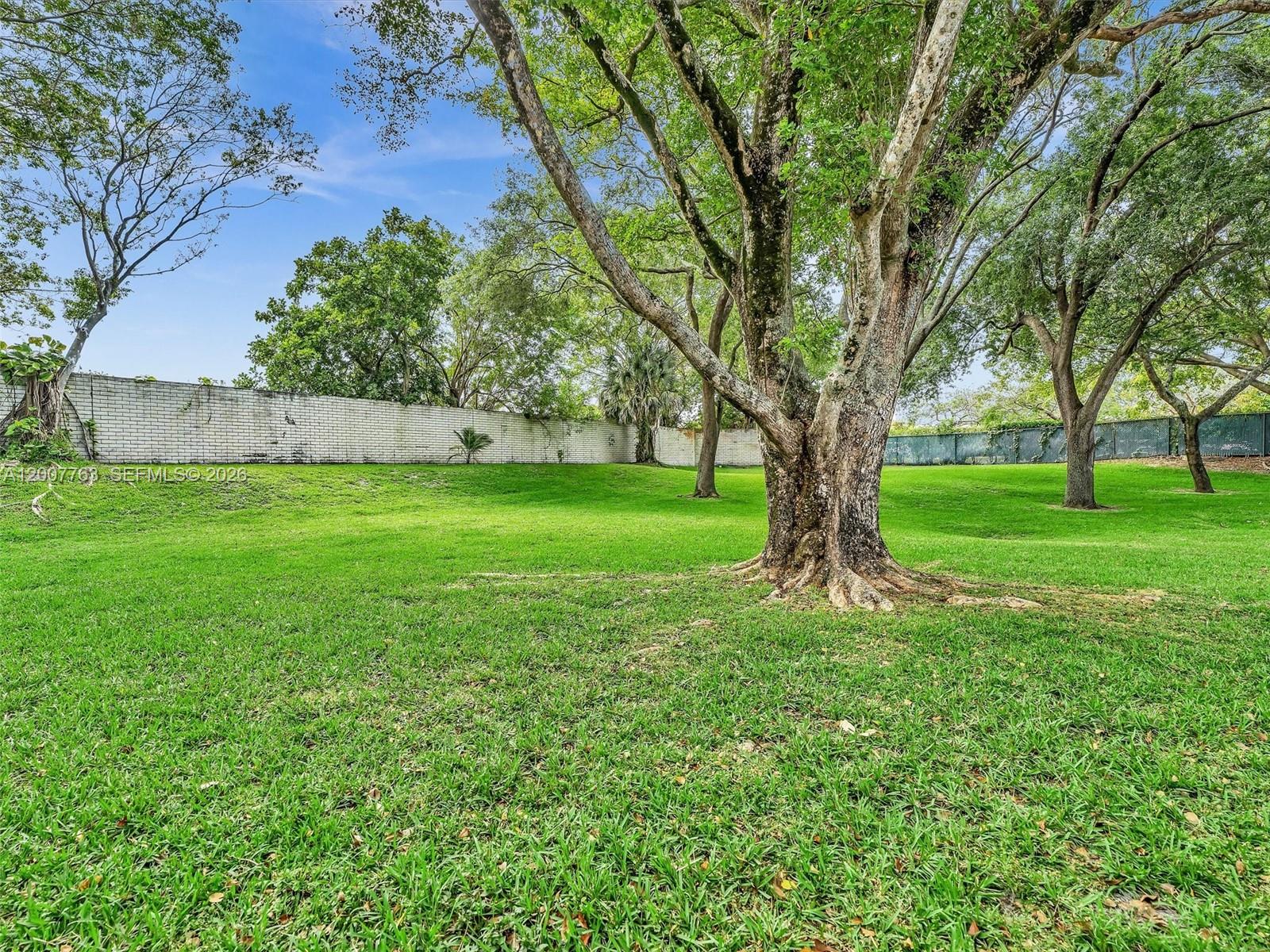 1958 E Discovery Circle E Property Photo 46
