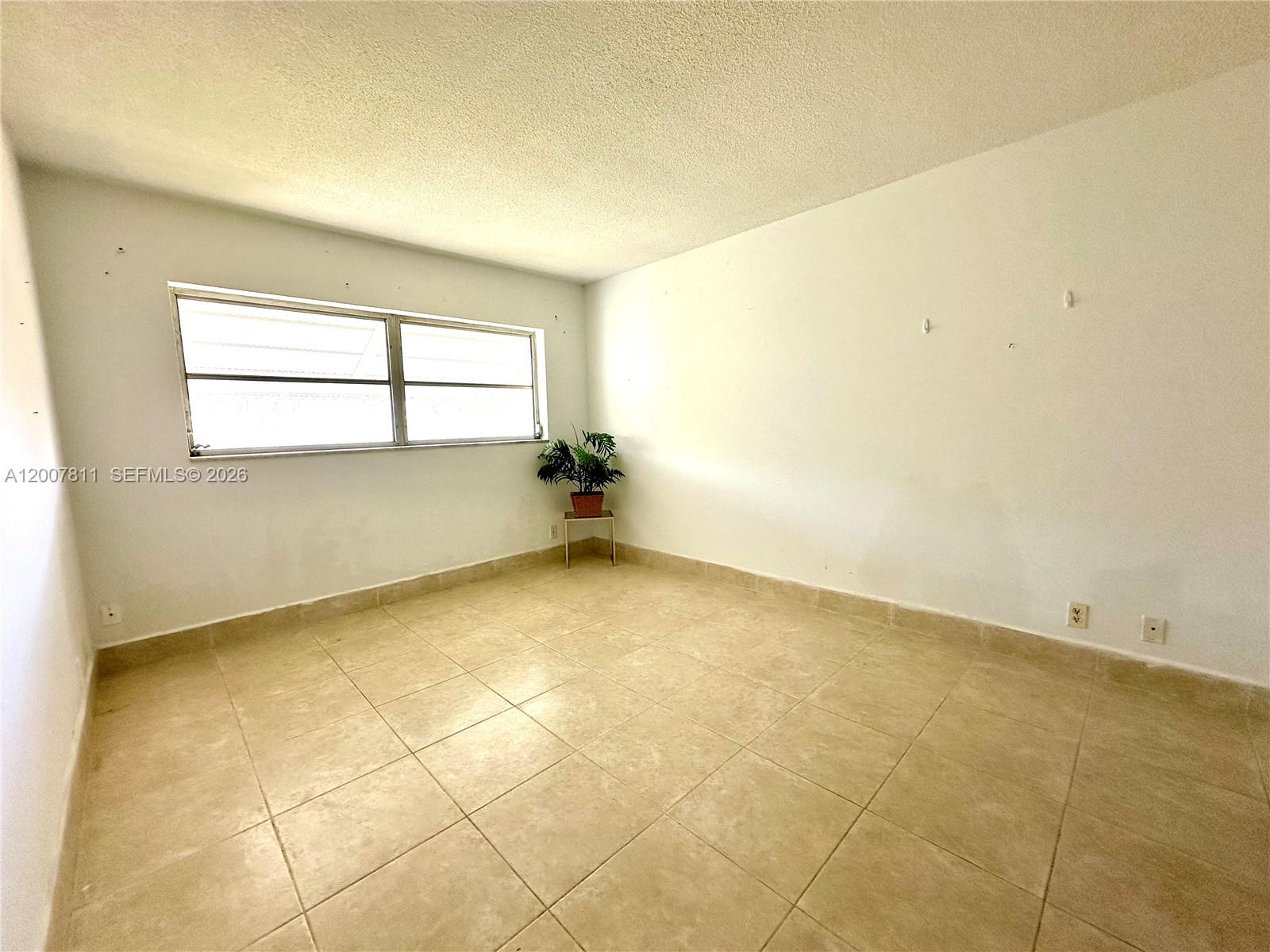 1001 Hillcrest Court 306 Property Photo 20