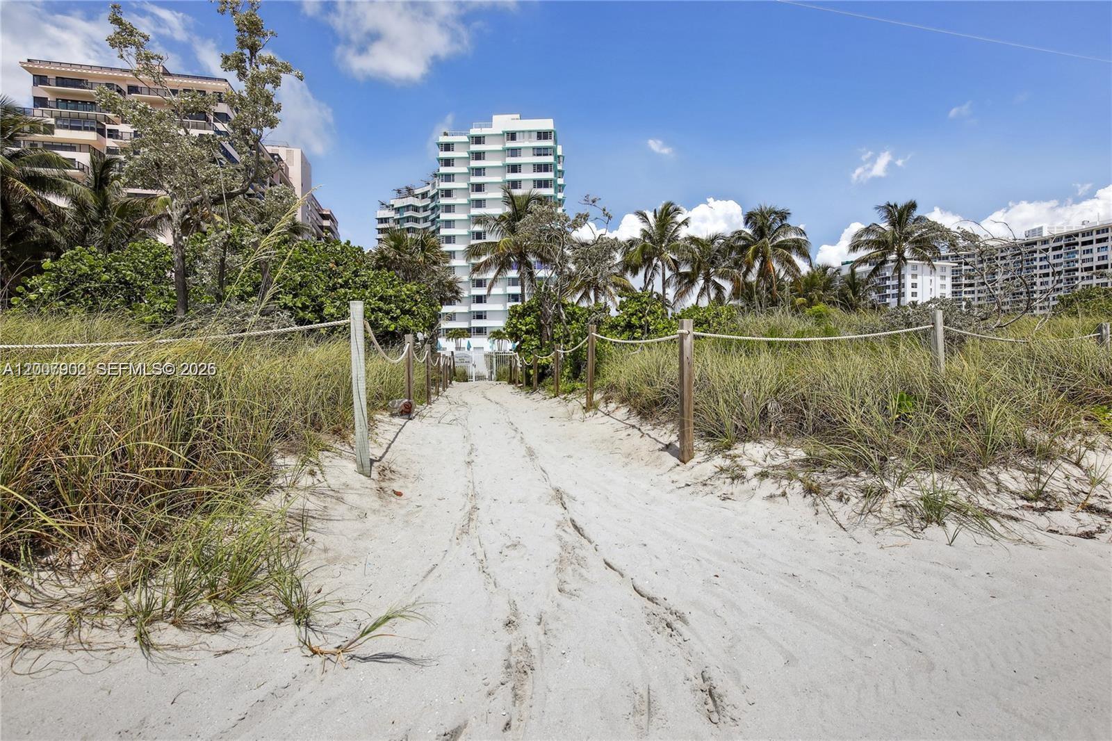 5255 Collins Avenue 7g Property Photo 20
