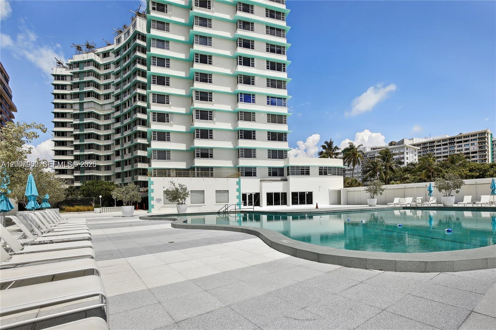5255 Collins Avenue 7g Property Photo 22