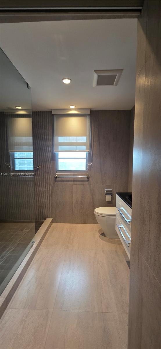 5255 Collins Avenue 7g Property Photo 28
