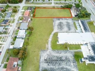 1855 Nw 119th Street Property Photo 2
