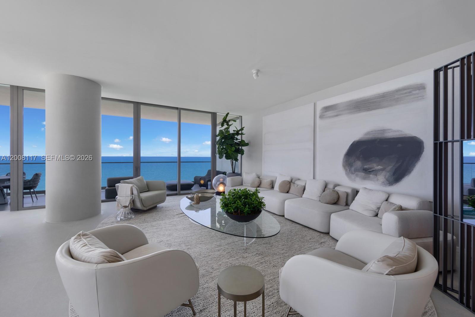 2000 S Ocean Drive 17a Property Photo 4