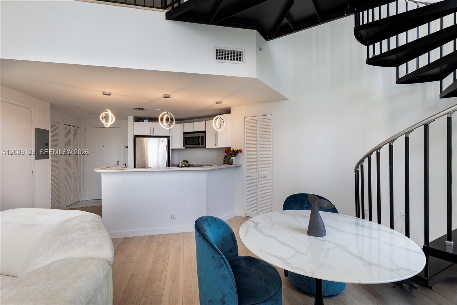 300 S Biscayne Boulevard L-1014 Property Photo 7