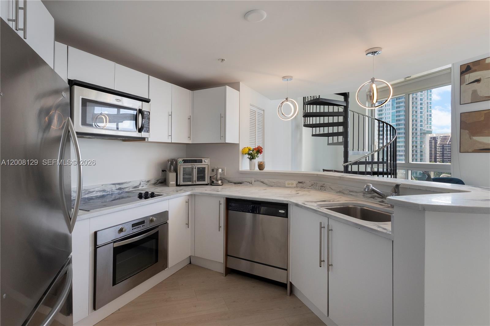300 S Biscayne Boulevard L-1014 Property Photo 9