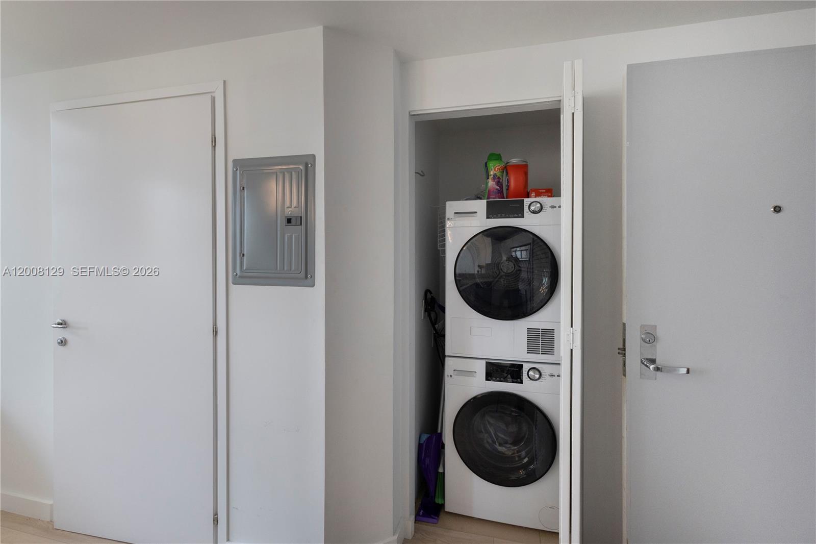 300 S Biscayne Boulevard L-1014 Property Photo 10