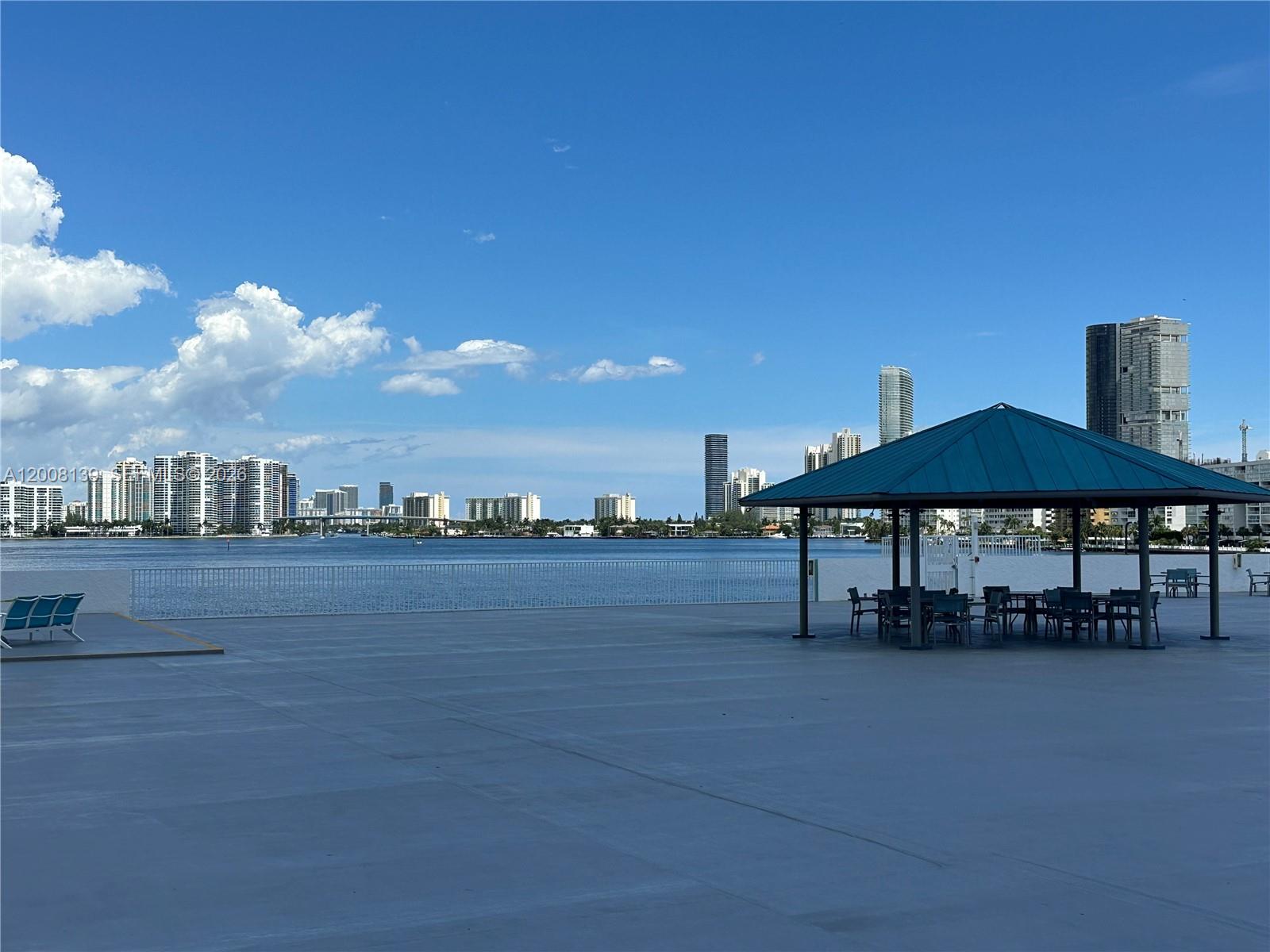 301 174th Street 2020 Property Photo 25