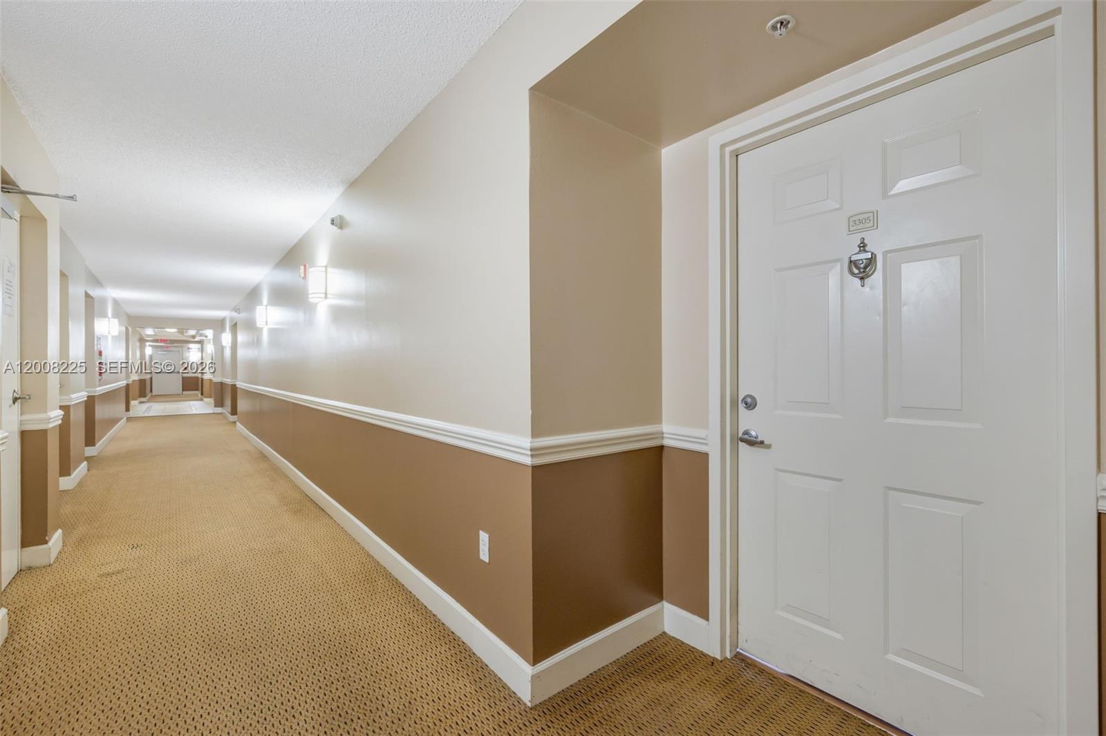 520 Se 5th Avenue 3305 Property Photo 2